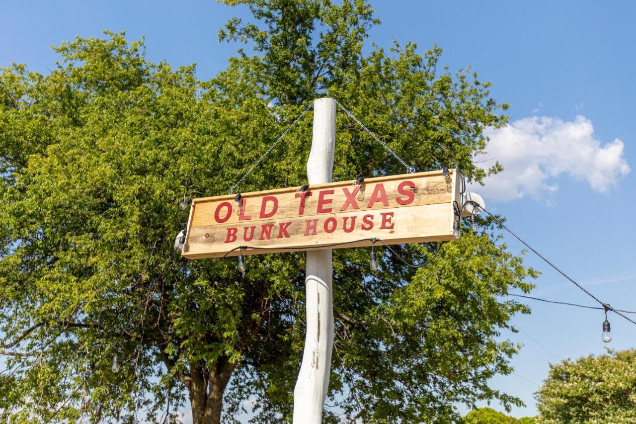 Hostel Old Texas Bunkhouse Wills Point Exteriér fotografie